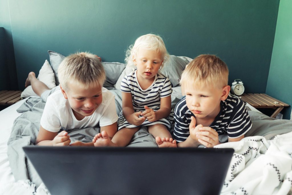 Cómo mantener a los niños entretenidos sin pantallas