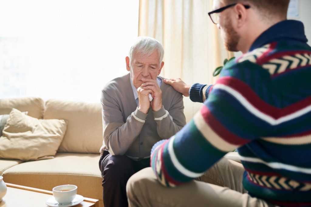 Rompiendo barreras: cómo hablar de salud mental con tus seres queridos